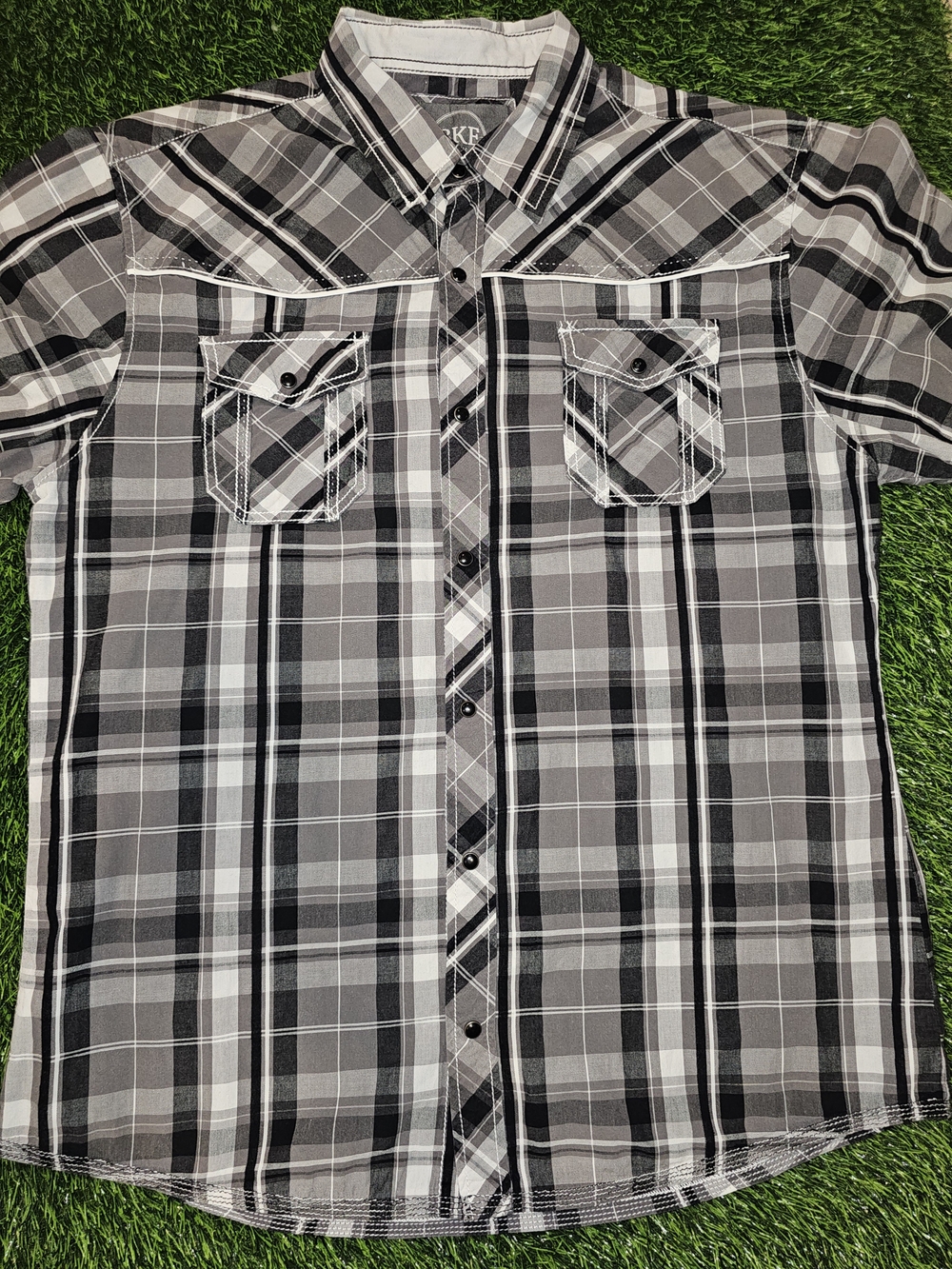 BKE Short Sleeve Plaid Western Snap Shirt - XL